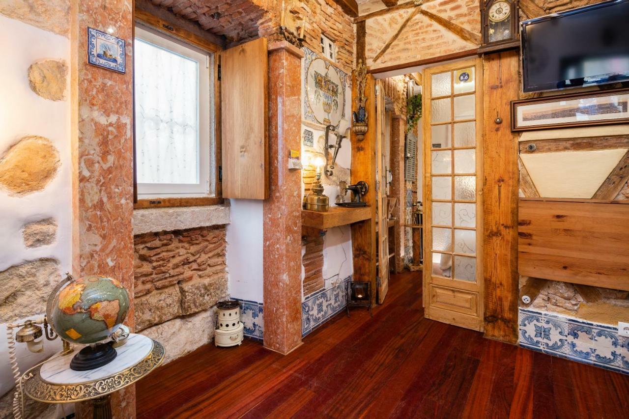 Romantic Medieval Apartment Lisboa Exteriör bild